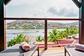 Les Balcons d'Oyster Pond