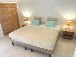 Les Balcons d'Oyster Pond