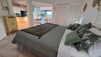 Les Balcons d'Oyster Pond
