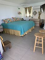 Les Balcons d'Oyster Pond