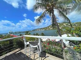 Les Balcons d'Oyster Pond