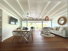 Les Balcons d'Oyster Pond