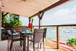 Les Balcons d'Oyster Pond