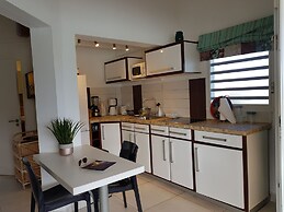 Les Balcons d'Oyster Pond