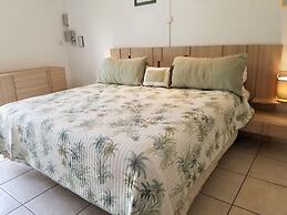 Les Balcons d'Oyster Pond