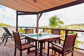 Les Balcons d'Oyster Pond