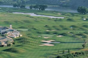 Paradise Canyon Golf Resort