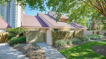 Beachwalk Villa 5207