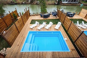 Paradise Plus Agva