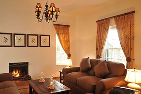 De Hoop Opstal Houses