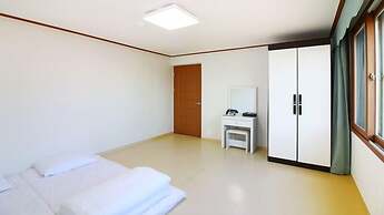 Yangyang Beach Condo