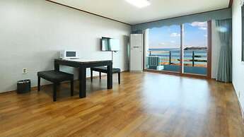 Yangyang Beach Condo