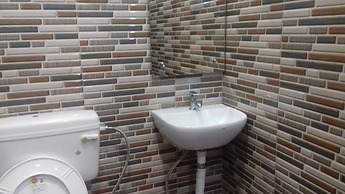 Posh S.delhi Foreigners Area, V.safe, Lajpat Ngr-2