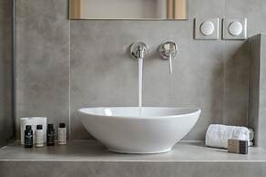 The Convo Syngrou Apartments