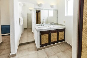 Hotel Suites Ixtapa Plaza