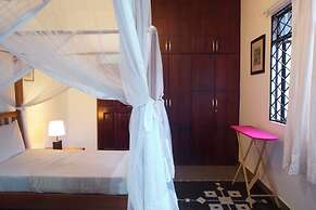 Soho Greens Apartments Apt 1