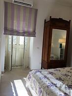 Casa Santa Lucia, Noto Barocca