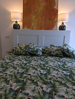 Casa Santa Lucia, Noto Barocca