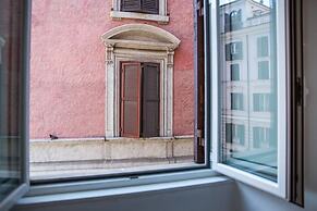 Super Big History Luxury At Colosseum