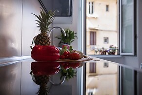 Super Big History Luxury At Colosseum