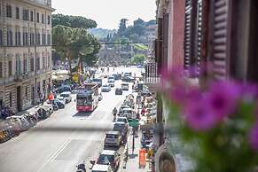 Super Big History Luxury At Colosseum