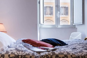 Super Big History Luxury At Colosseum