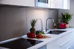 Super Big History Luxury At Colosseum