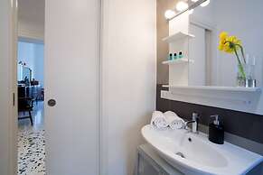 Super Big History Luxury At Colosseum