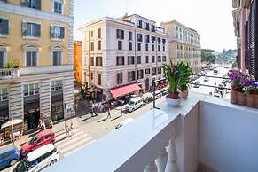 Super Big History Luxury At Colosseum