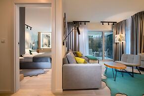 Vislow Resort