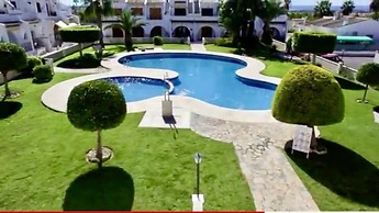 2-bed Apartment 10 min Drive to the Beach!