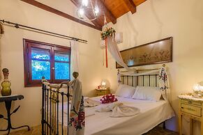 The Fairytale House Seaside Retreat