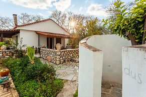 The Fairytale House Seaside Retreat