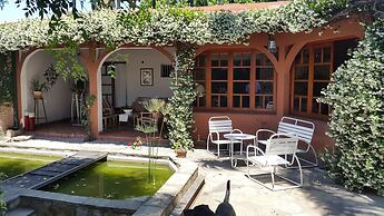 Virgen Del Cerro Apartments