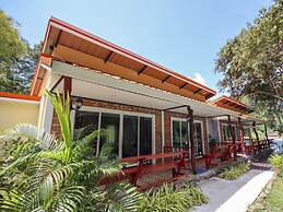 OYO 1085 Ma Lanta House