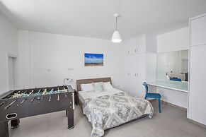 Villa Kia, Luxury 5bdr Villa