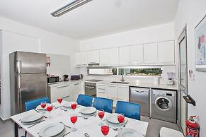 Villa Kia, Luxury 5bdr Villa