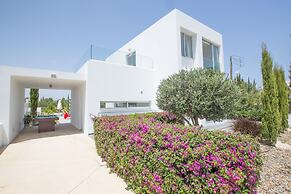 Villa Kia, Luxury 5bdr Villa