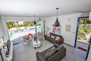 Villa Kia, Luxury 5bdr Villa