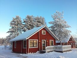 Lentiira Holiday Village