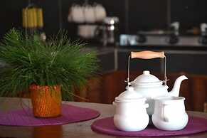 Villa - Right on the Beach, Under the Coconut Trees, Sleeps 10, Pool, 