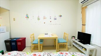 NOMAD Estate Pia Realm