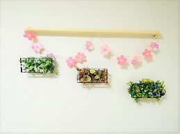 NOMAD Estate Pia Realm