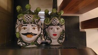 Ortigia Door, Syracuse - Sicily