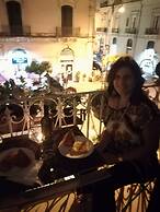 Ortigia Door, Syracuse - Sicily