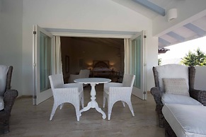 7 Bedrooms Luxury Colonial Villa Complete New 2017