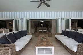 7 Bedrooms Luxury Colonial Villa Complete New 2017