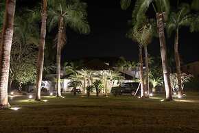 7 Bedrooms Luxury Colonial Villa Complete New 2017