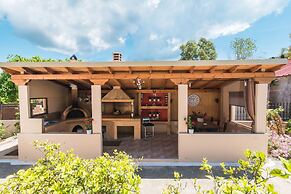 Famous Villa Corfu by CorfuEscapes