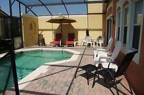 4br, 3ba T/home W/ Screened-in Heated Pool 4 Bedroom Townhouse by Reda